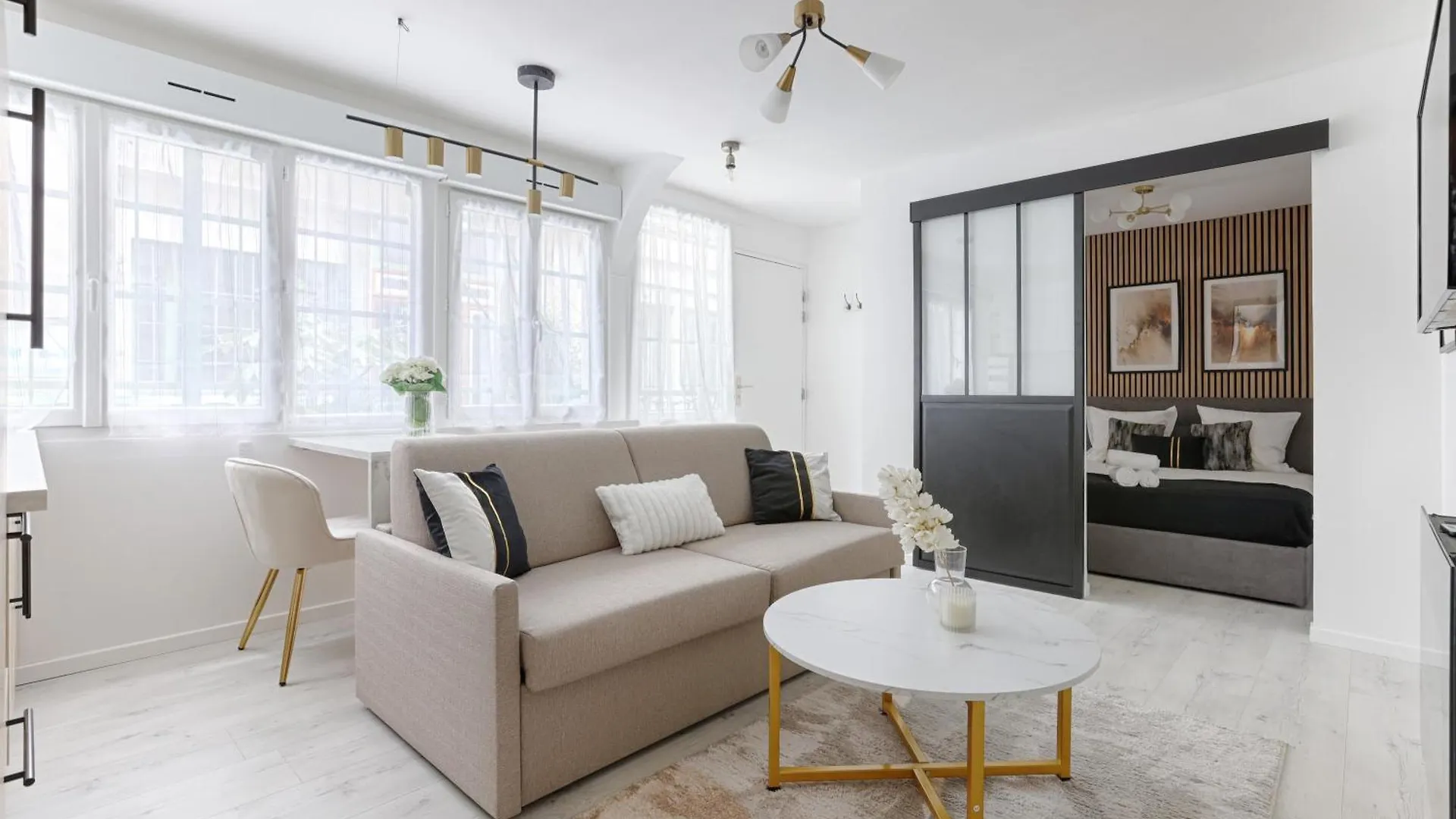 Saint Antoine Marais Charming 1br Paris